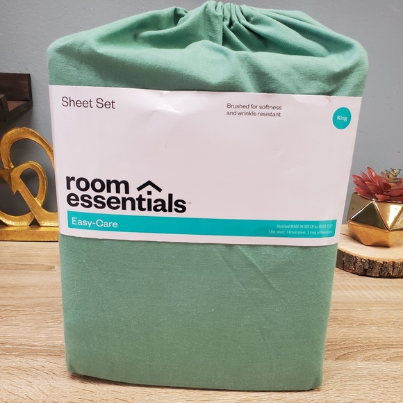 Room Essentials Other - Solid Sheet Set from Room Essentials